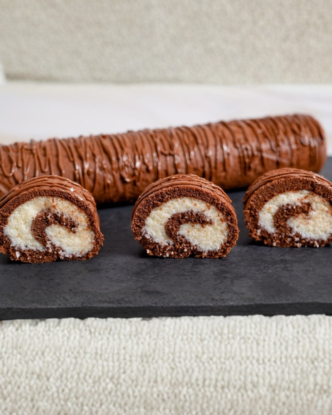 Easy Homemade Bounty Roll – Chocolate Coconut Delight